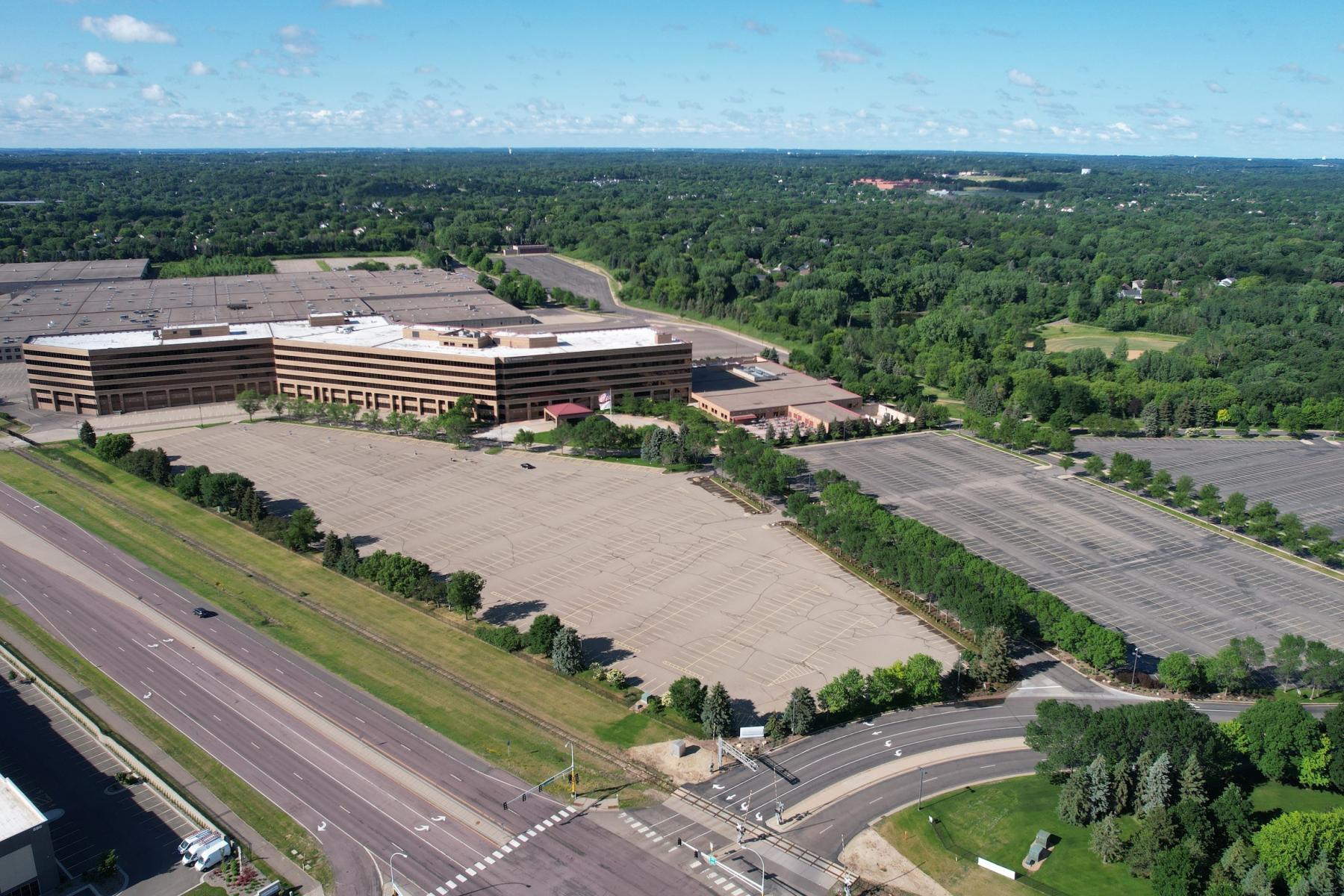 An aerial view of the Thomson Reuters campus in Eagan, Minn.